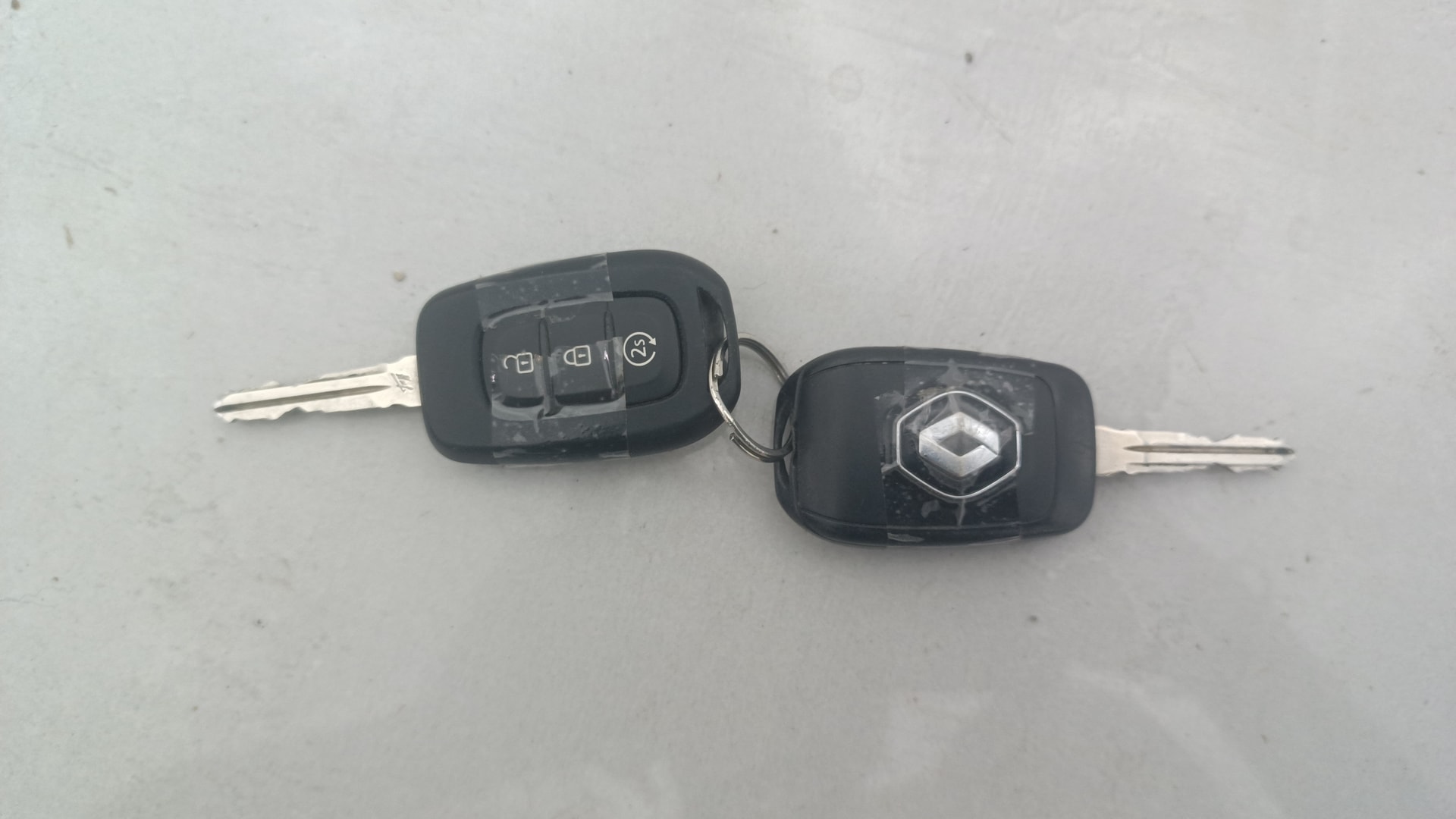 View 2021 Renault Duster 1.3L Turbo Petrol RXZ Image 28 Used 2021 Renault Duster 1.3L Turbo Petrol RXZ Image 28