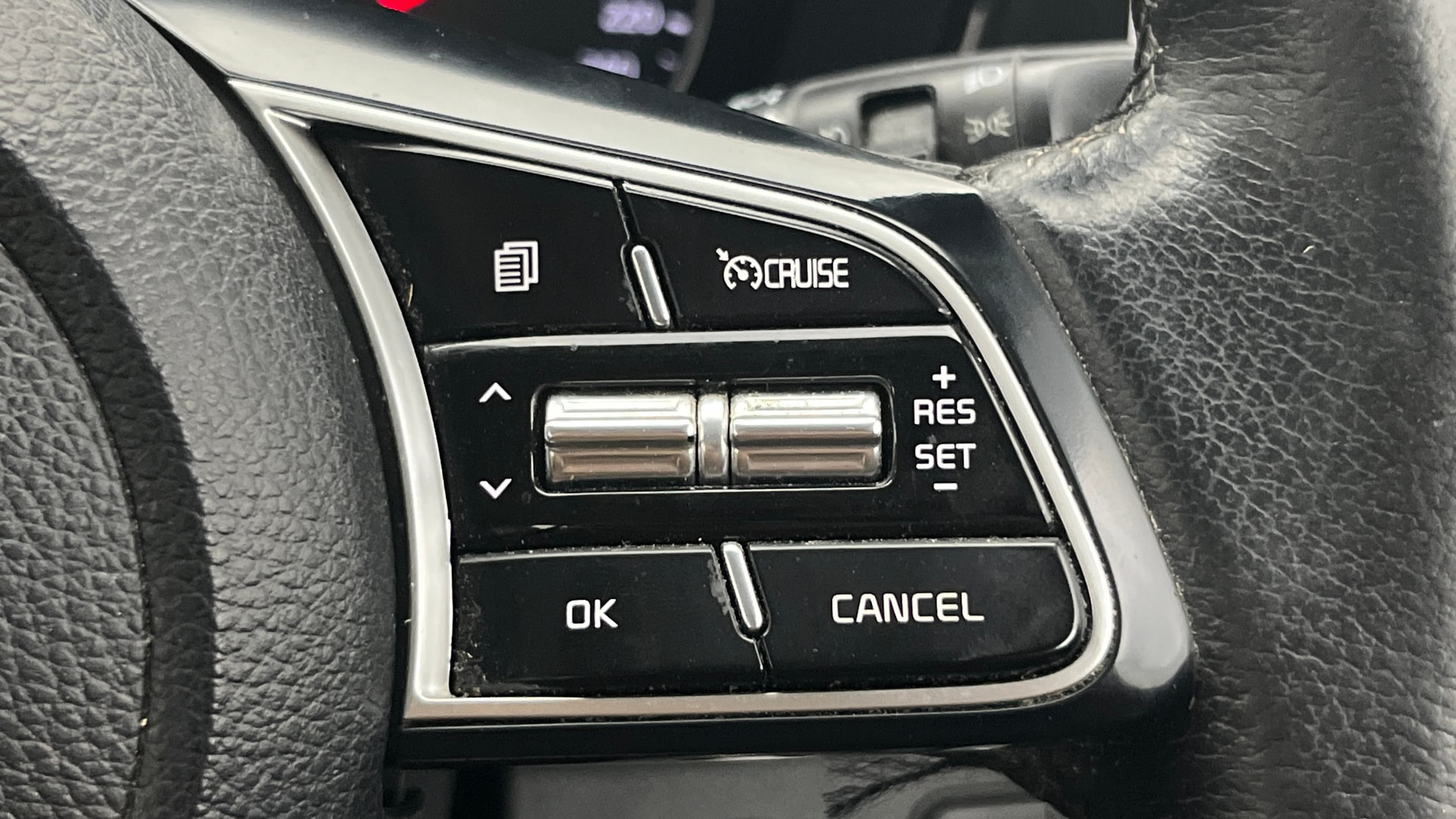 View 2023 Kia Seltos D1.5 CRDI VGT 6MT HTK Plus Image 3 Used 2023 Kia Seltos D1.5 CRDI VGT 6MT HTK Plus Image 3