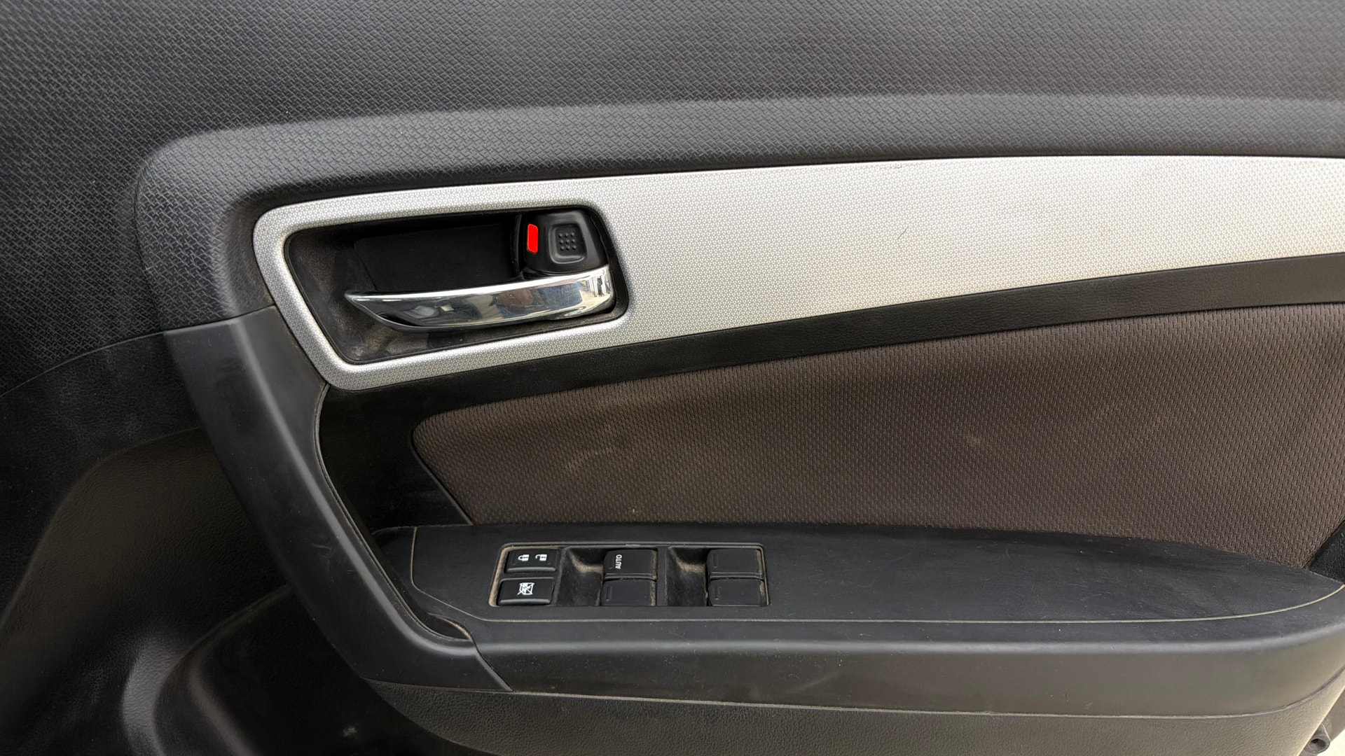 View 2021 Toyota Urban Cruiser Premium MT Image 39 Used 2021 Toyota Urban Cruiser Premium MT Image 39