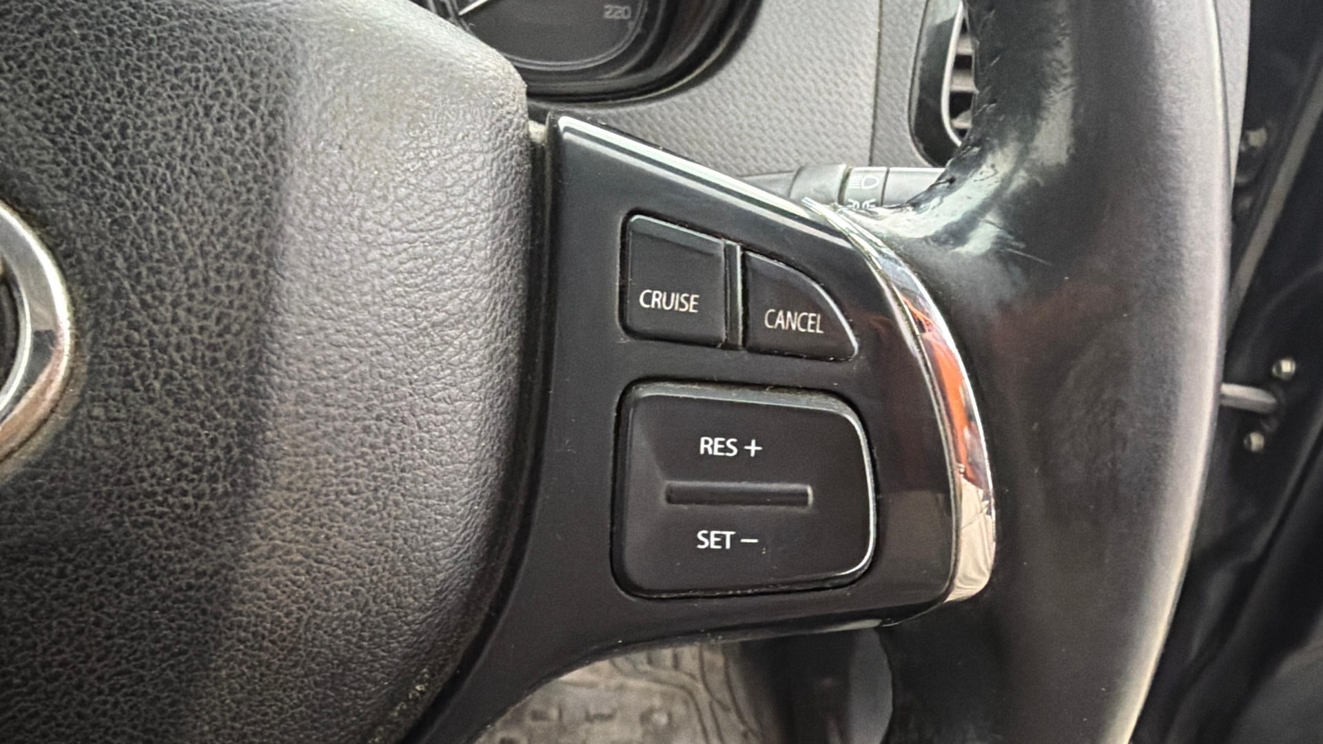 View 2021 Toyota Urban Cruiser Premium MT Image 3 Used 2021 Toyota Urban Cruiser Premium MT Image 3