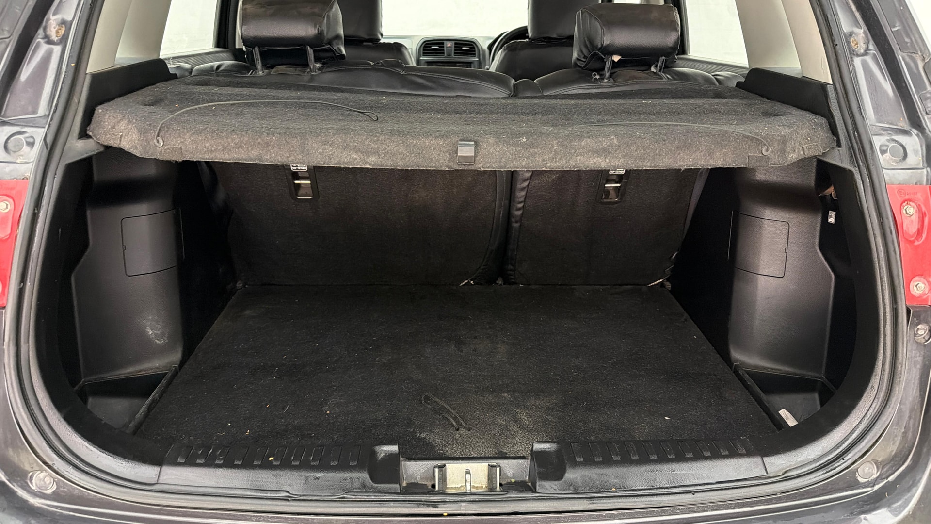 View 2021 Toyota Urban Cruiser Premium MT Image 7 Used 2021 Toyota Urban Cruiser Premium MT Image 7