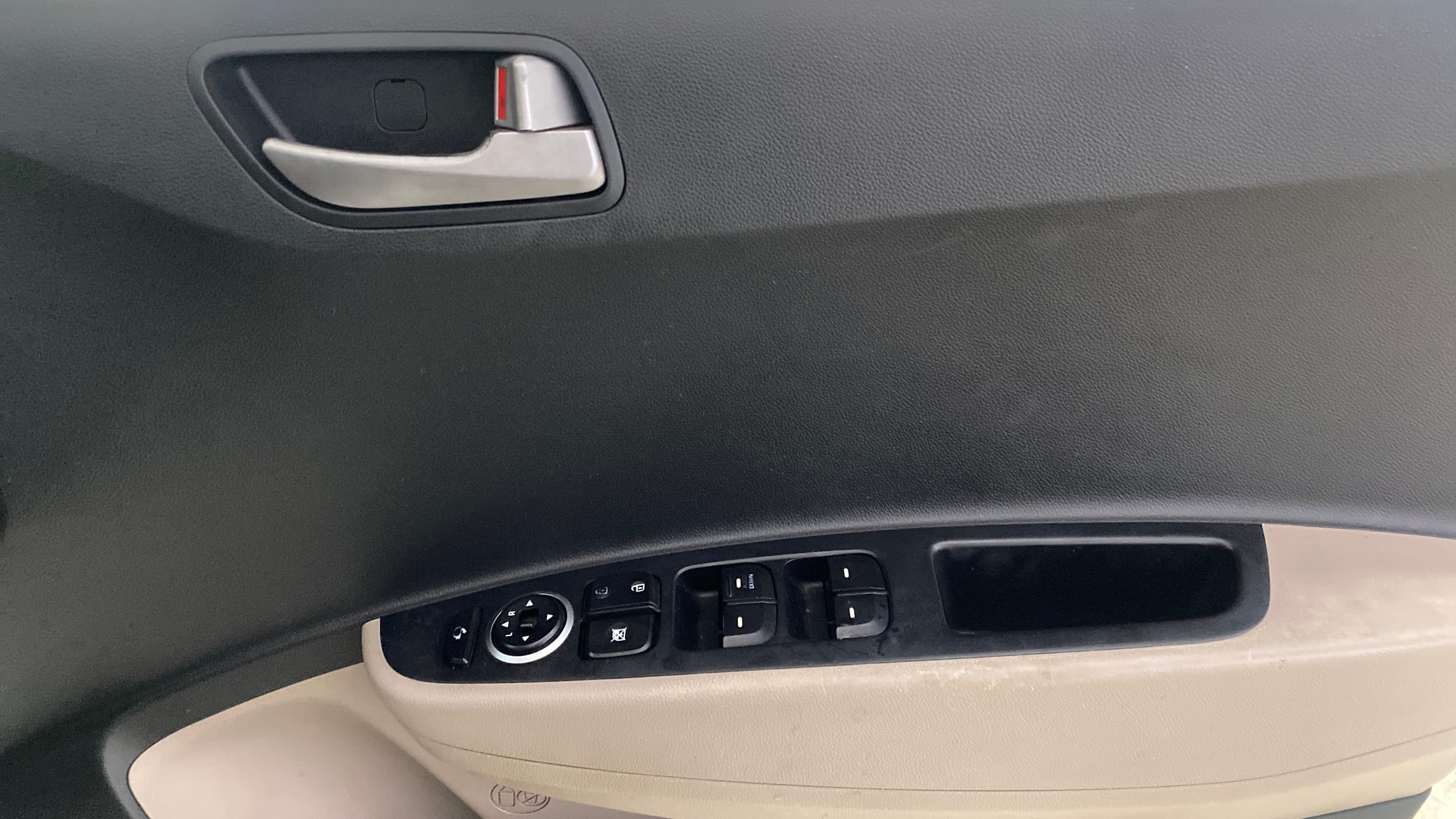 View 2014 Hyundai Xcent E Petrol Image 32 Used 2014 Hyundai Xcent E Petrol Image 32