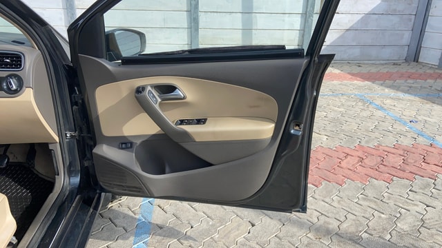 View Volkswagen Vento Image 33 Used Volkswagen Vento Image 33
