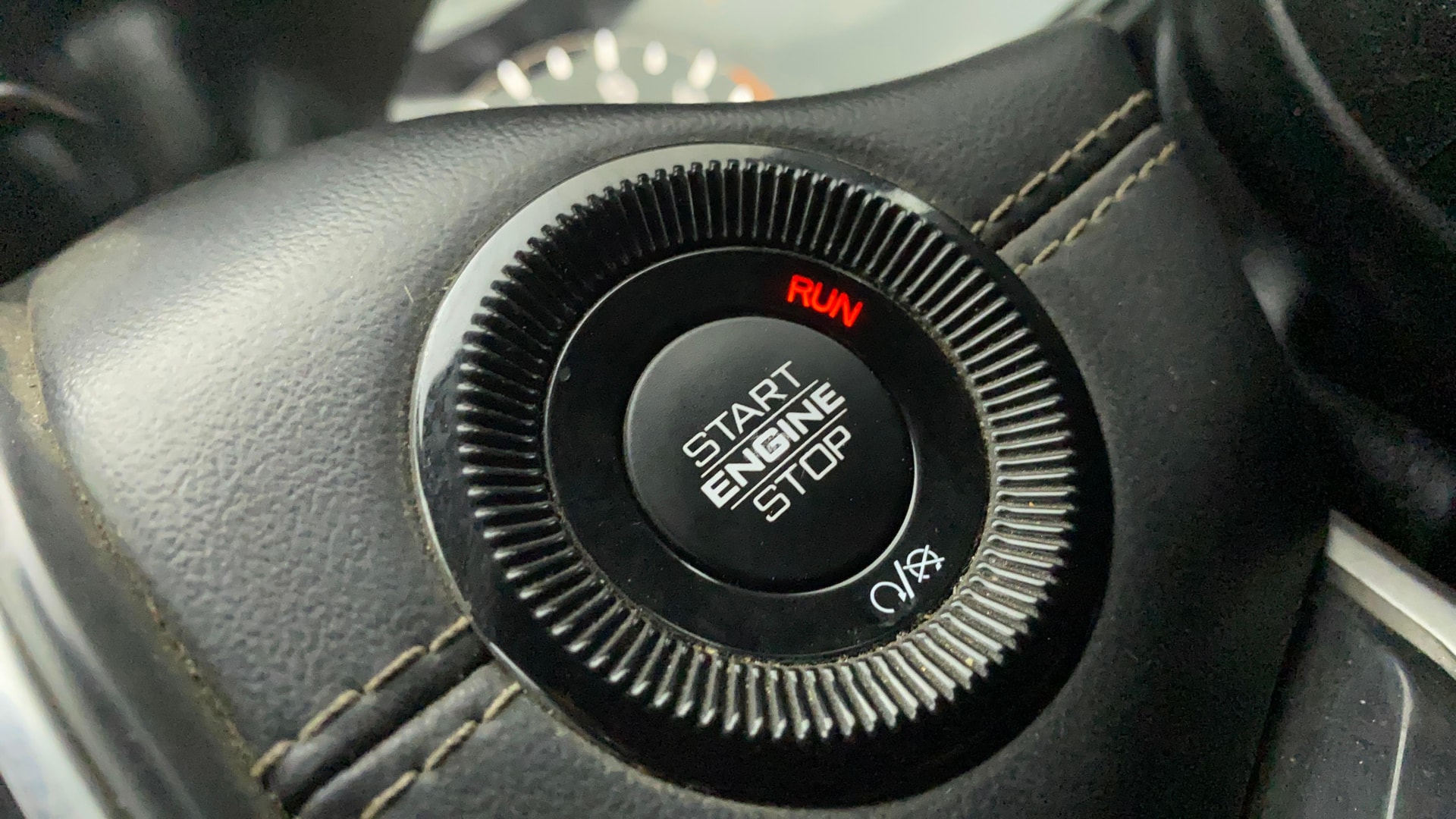 View 2021 Jeep Compass 80 Anniversary Limited Edition 1.4 Petrol DDCT Image 41 Used 2021 Jeep Compass 80 Anniversary Limited Edition 1.4 Petrol DDCT Image 41