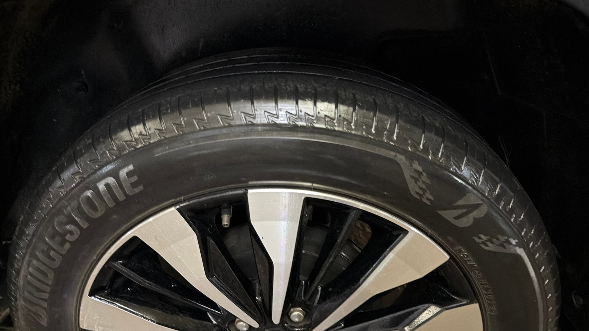 View 2023 Honda Elevate ZX CVT Image 19 Used 2023 Honda Elevate ZX CVT Image 19