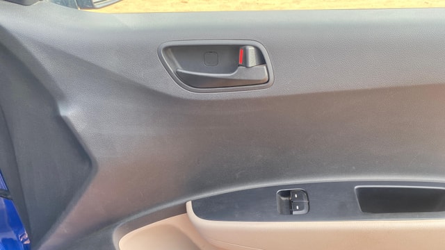 View Hyundai Xcent Image 33 Used Hyundai Xcent Image 33