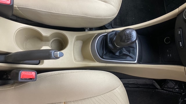 View Hyundai Fluidic Verna Image 39 Used Hyundai Fluidic Verna Image 39