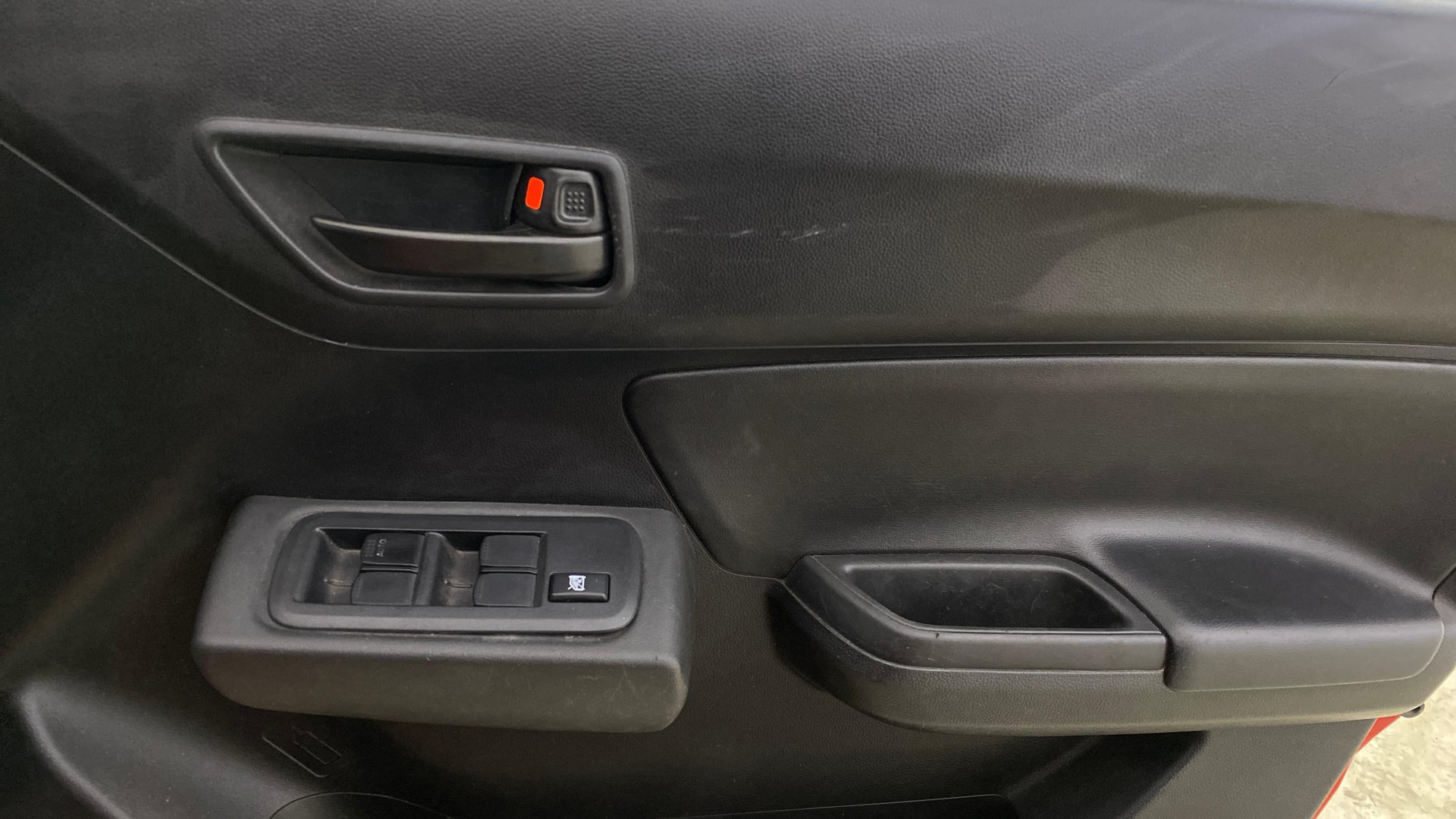 View 2023 Maruti Suzuki 1000 Base Variant Image 32 Used 2023 Maruti Suzuki 1000 Base Variant Image 32