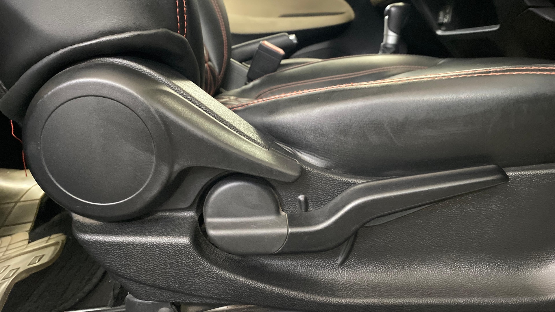 View 2021 Honda City ZX MT Diesel Anniversary Edition Image 19 Used 2021 Honda City ZX MT Diesel Anniversary Edition Image 19
