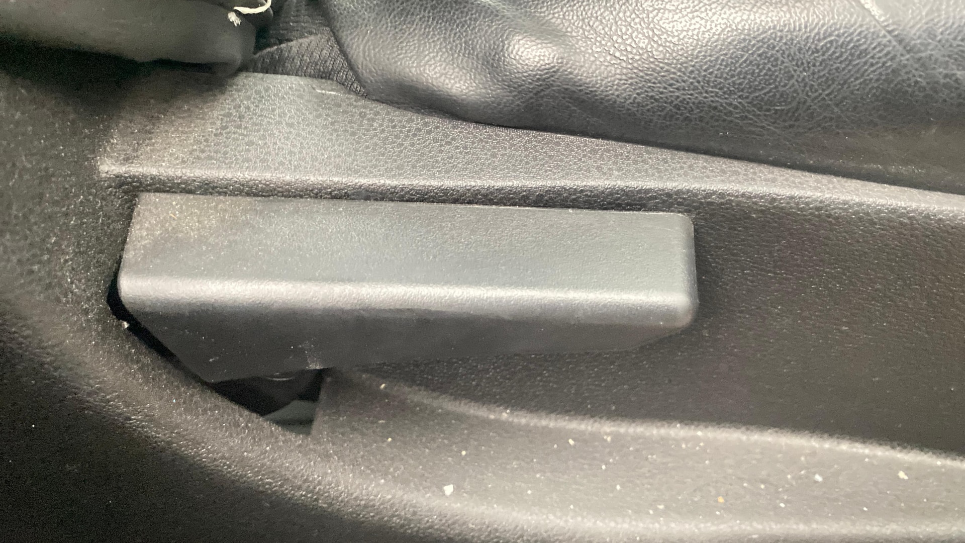 View 2019 Tata Nexon Revotron XM Image 18 Used 2019 Tata Nexon Revotron XM Image 18