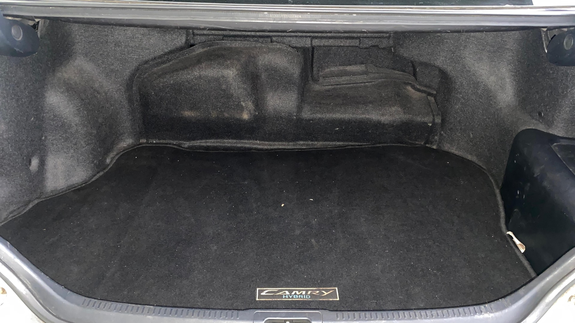 View 2016 Toyota Camry Hybrid Image 11 Used 2016 Toyota Camry Hybrid Image 11