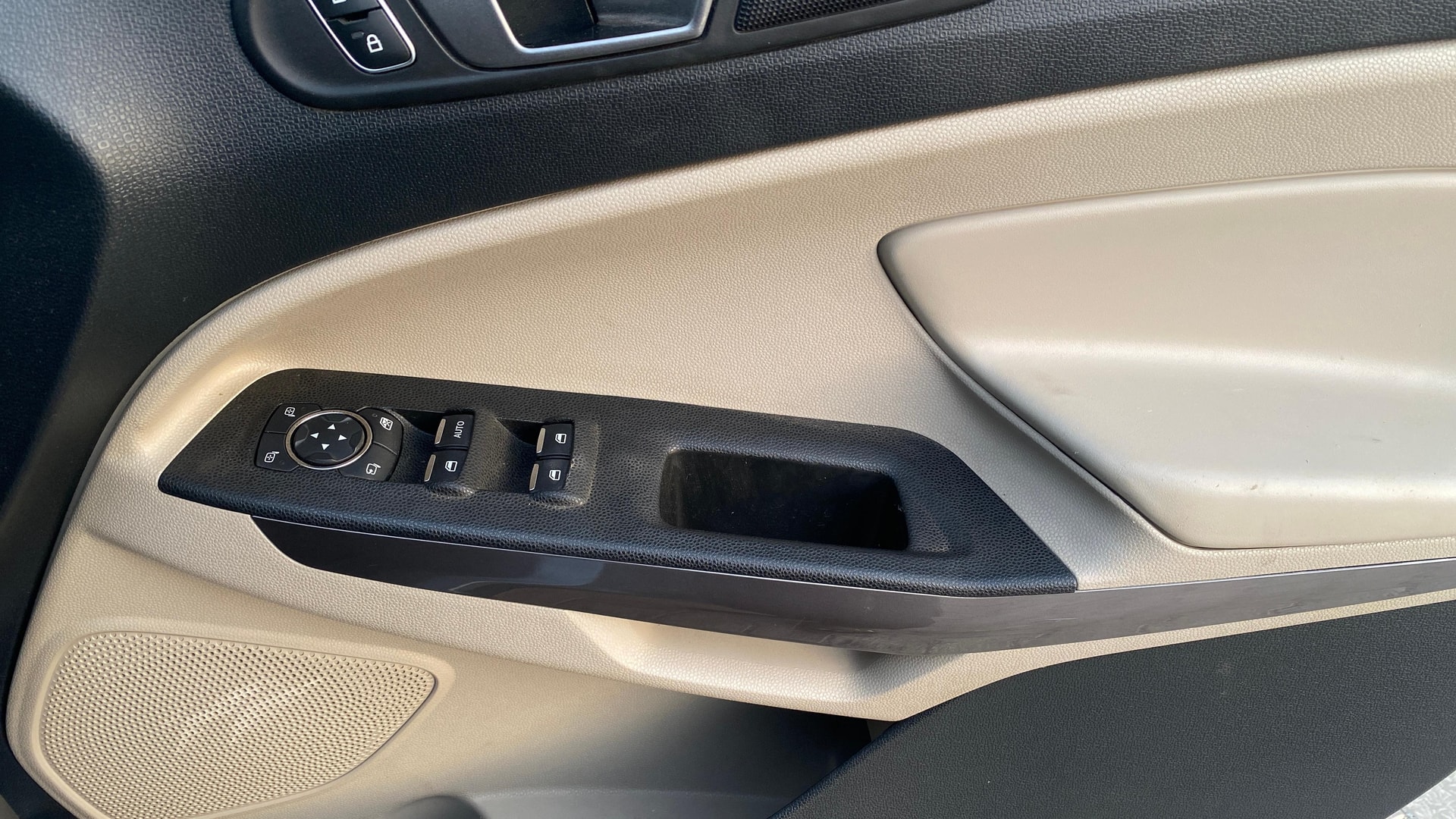 View 2021 Ford EcoSport 1.5 TDCi Diesel Ambiente BS IV Image 33 Used 2021 Ford EcoSport 1.5 TDCi Diesel Ambiente BS IV Image 33