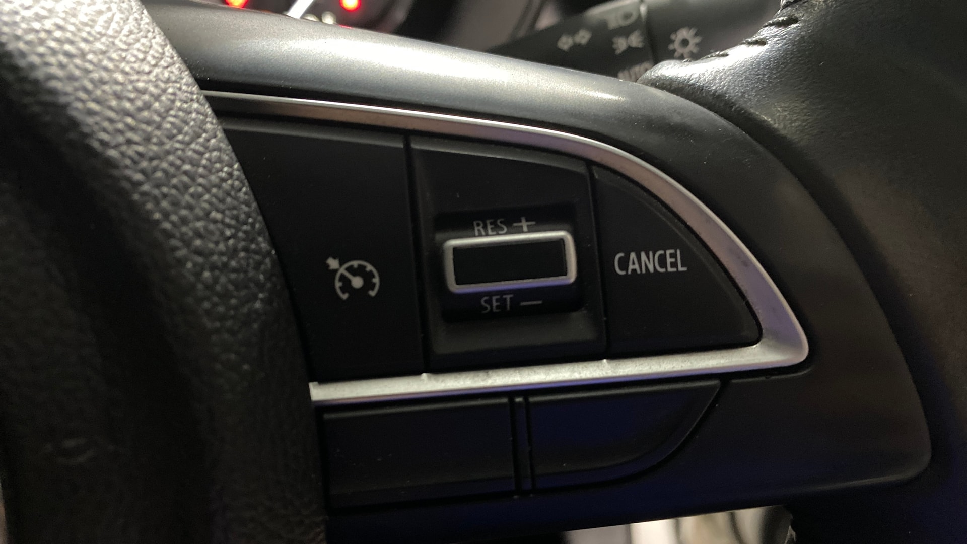 View 2025 Maruti Suzuki 1000 Base Variant Image 3 Used 2025 Maruti Suzuki 1000 Base Variant Image 3