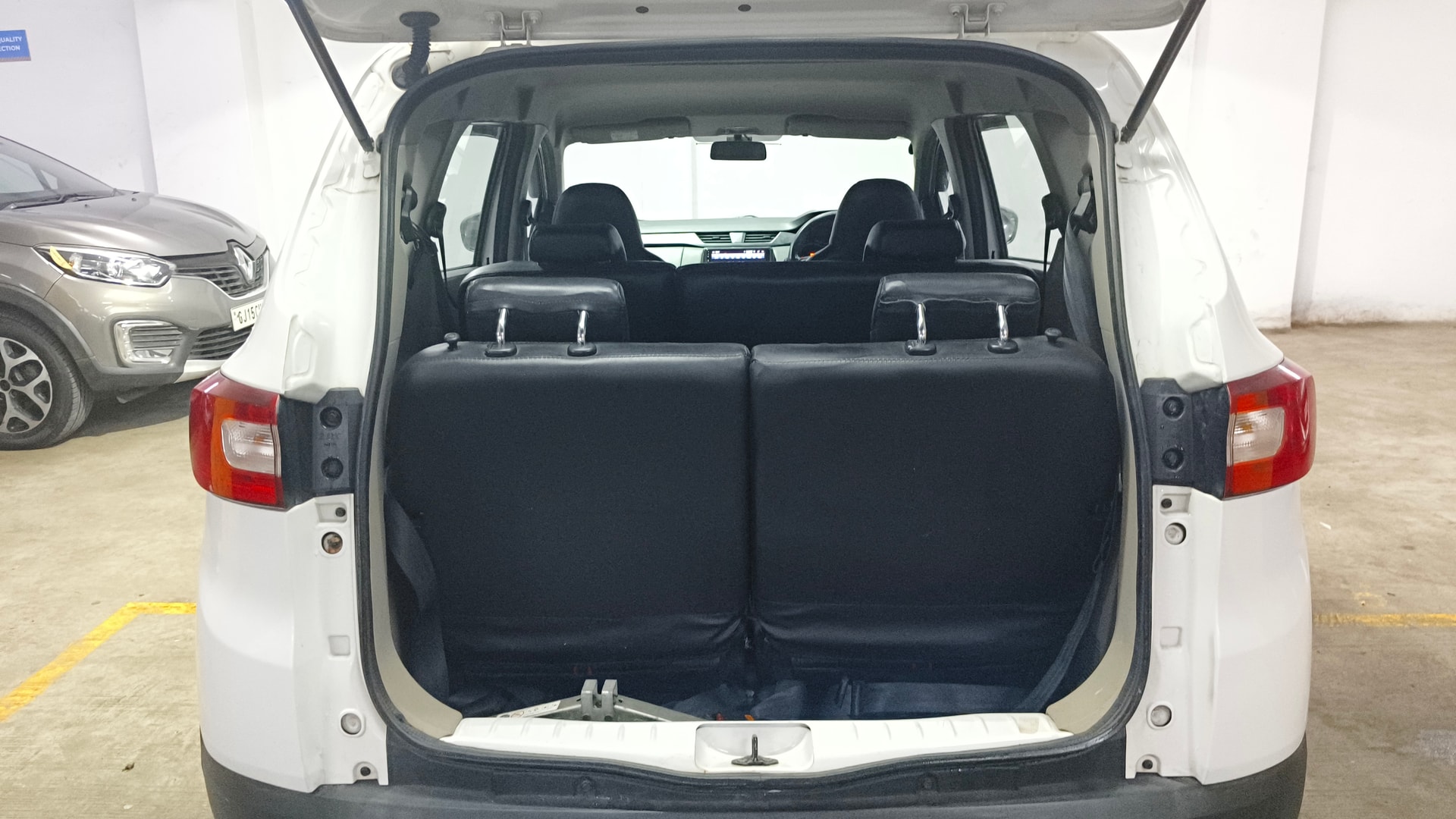 Used 2021 Renault Triber Used 2021 Renault Triber