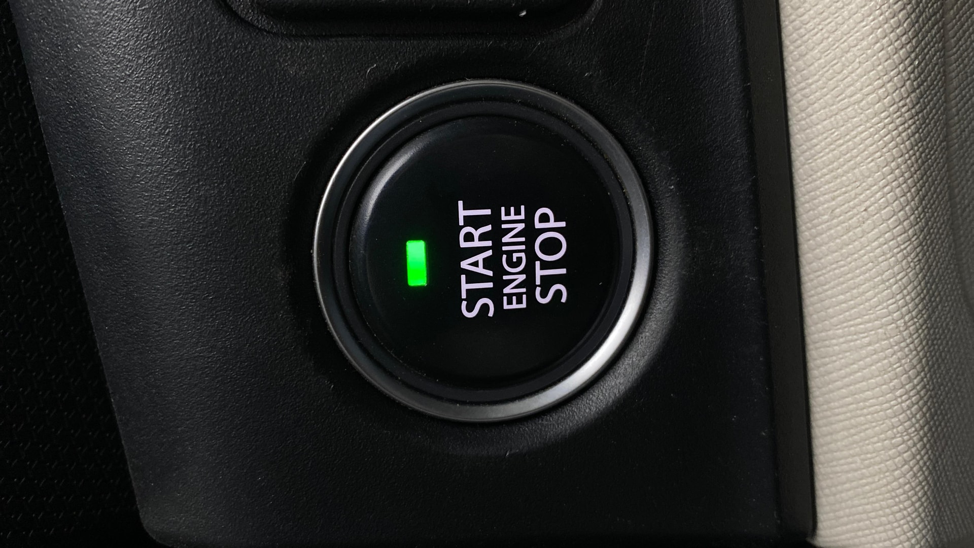 View 2023 Tata Altroz XZ Petrol Image 35 Used 2023 Tata Altroz XZ Petrol Image 35