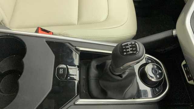 View Tata Safari Image 43 Used Tata Safari Image 43