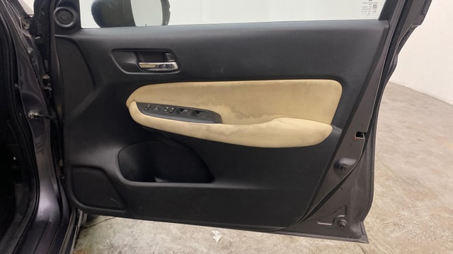 View Honda City Image 35 Used Honda City Image 35