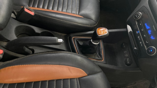 View Hyundai i20 Active Image 40 Used Hyundai i20 Active Image 40