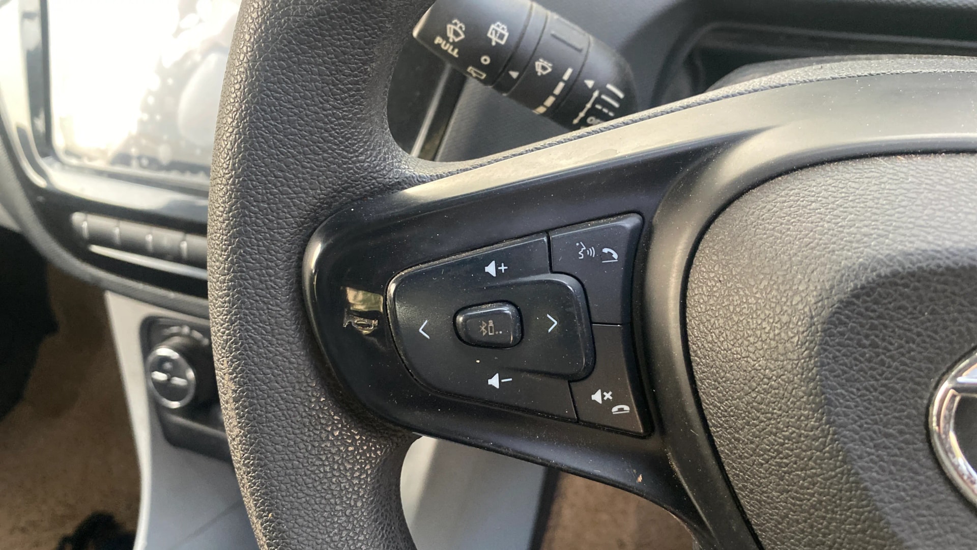 View 2021 Tata Tiago Revotorq XB Image 3 Used 2021 Tata Tiago Revotorq XB Image 3