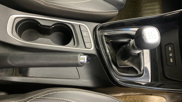 View MG Hector Image 43 Used MG Hector Image 43