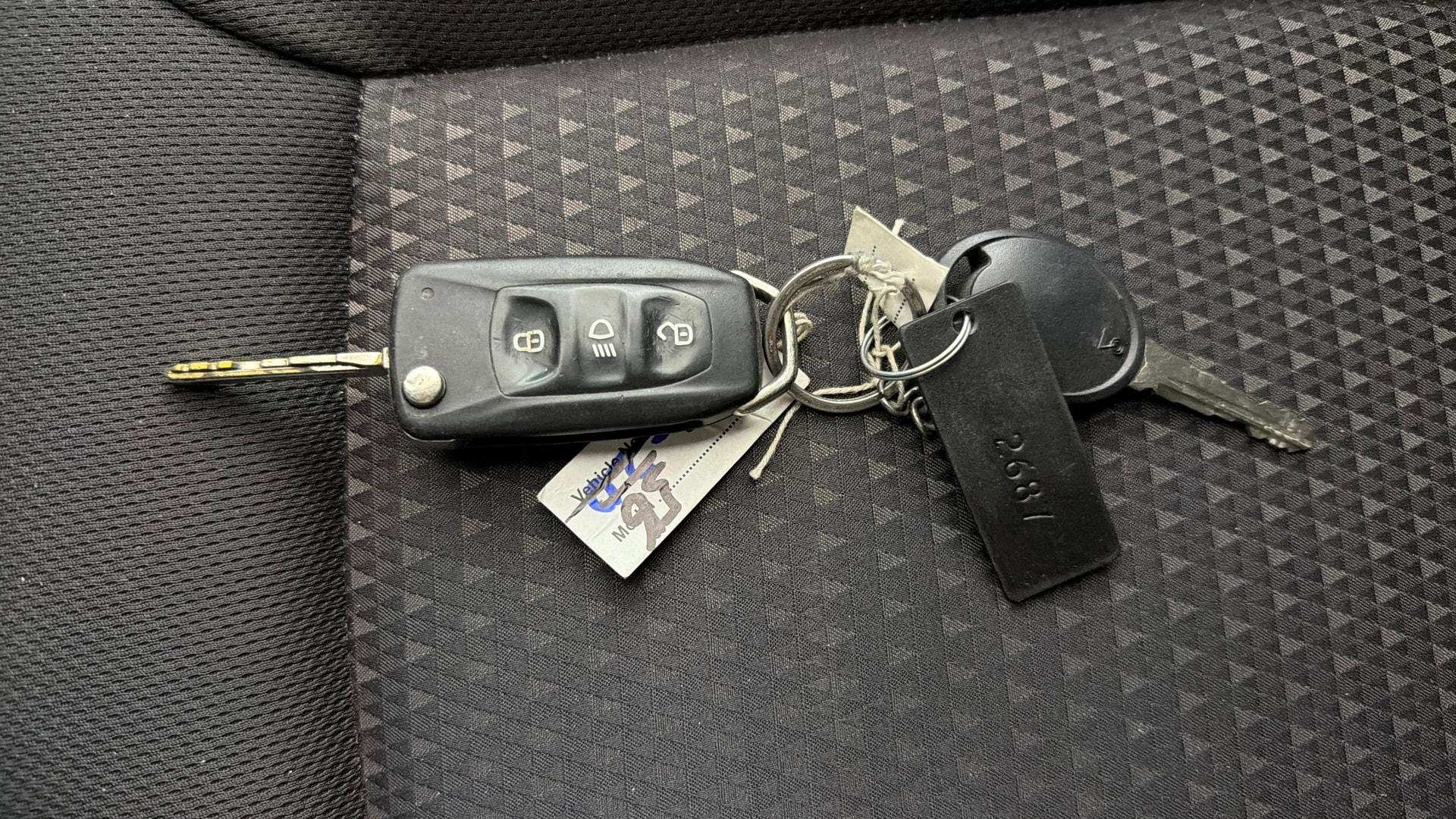 View 2019 Tata Tiago Revotorq XB Image 26 Used 2019 Tata Tiago Revotorq XB Image 26