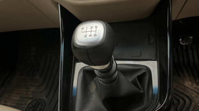 View MG Hector Image 43 Used MG Hector Image 43