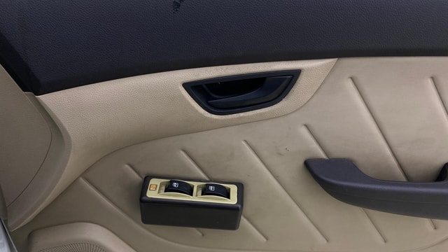 View Hyundai EON Image 32 Used Hyundai EON Image 32