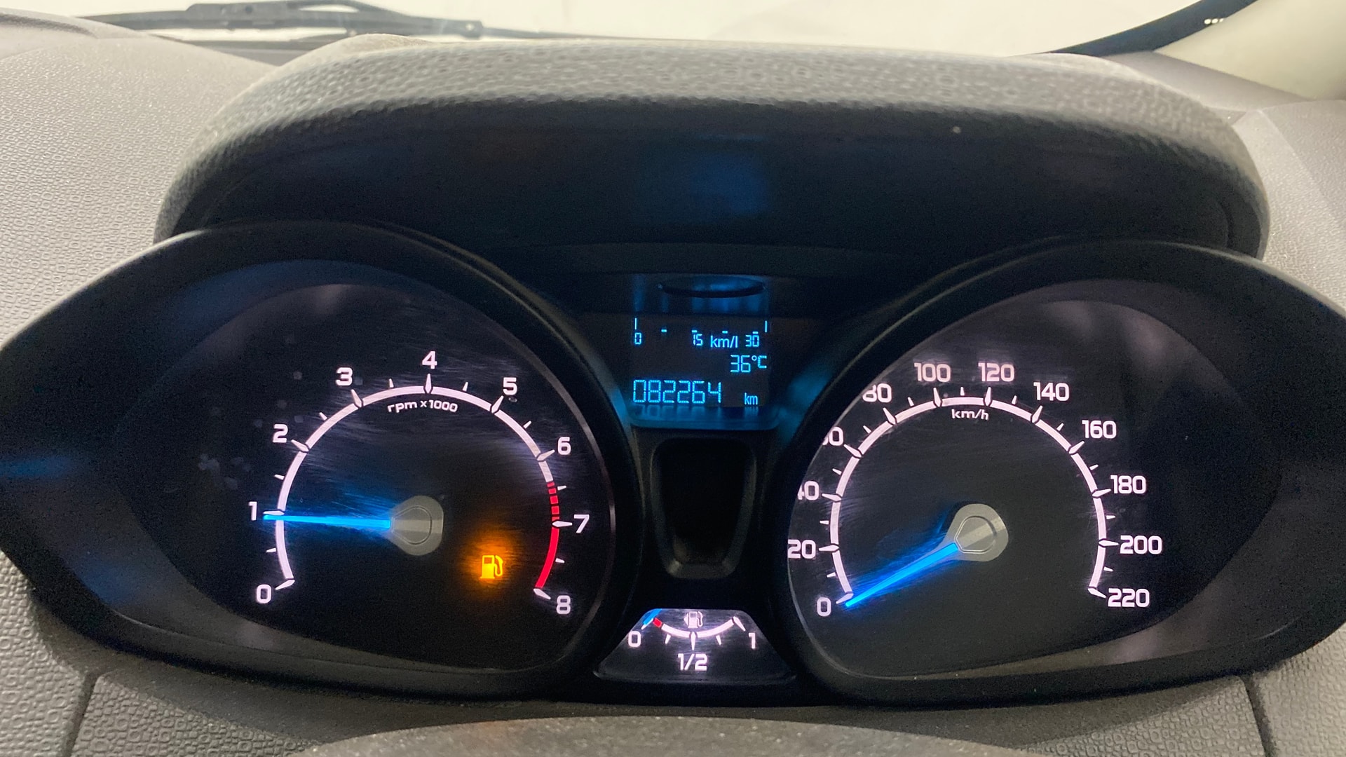 View 2018 Ford EcoSport Trend+ 1.0L EcoBoost Image 33 Used 2018 Ford EcoSport Trend+ 1.0L EcoBoost Image 33
