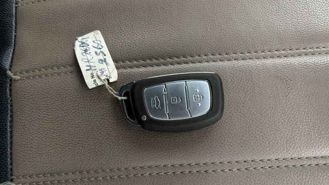 View Hyundai Grand i10 Image 18 Used Hyundai Grand i10 Image 18