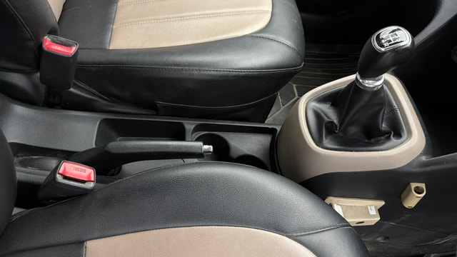 View Hyundai Grand i10 Image 41 Used Hyundai Grand i10 Image 41