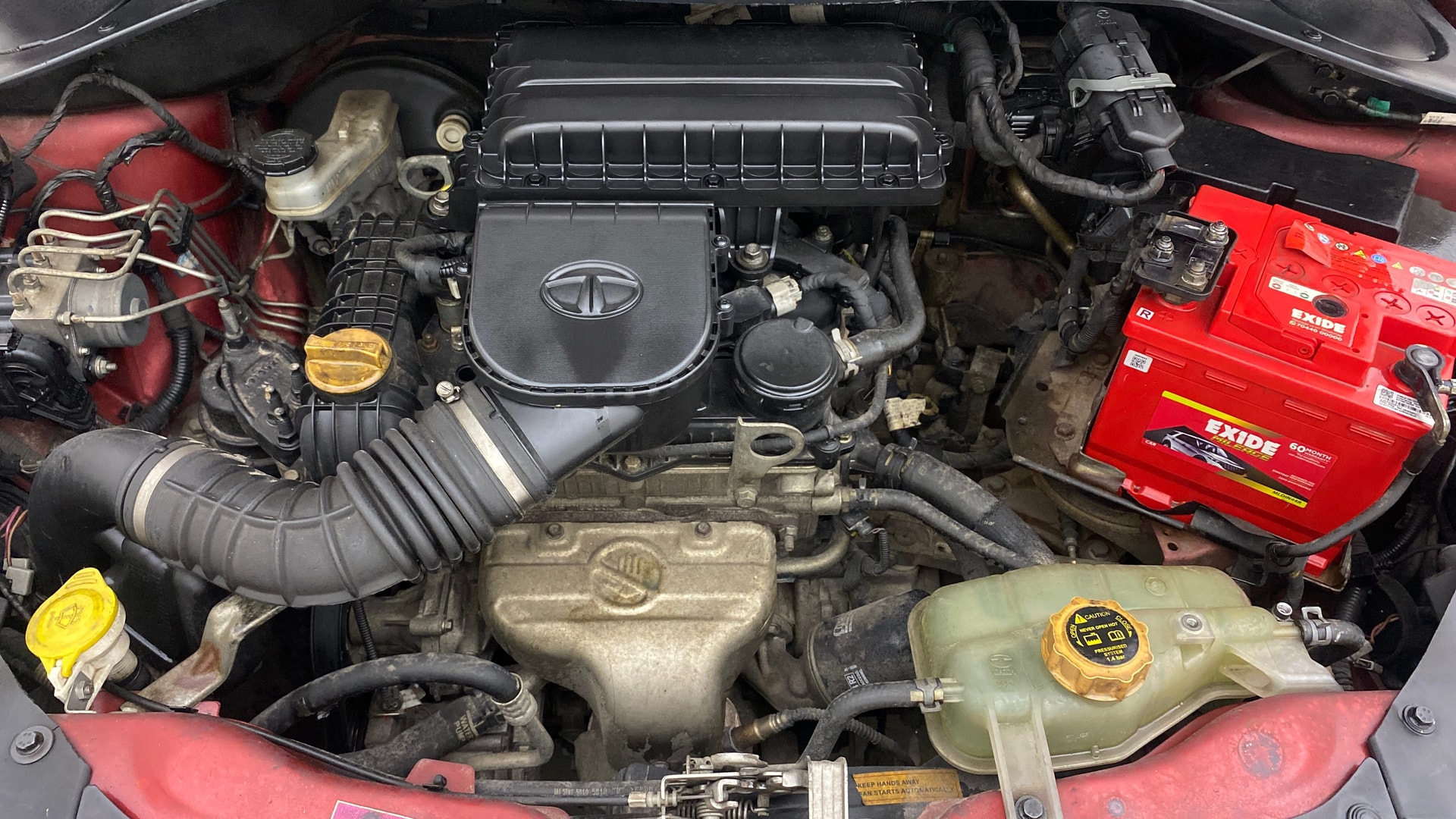 View 2019 Tata Tigor XE Diesel Image 41 Used 2019 Tata Tigor XE Diesel Image 41