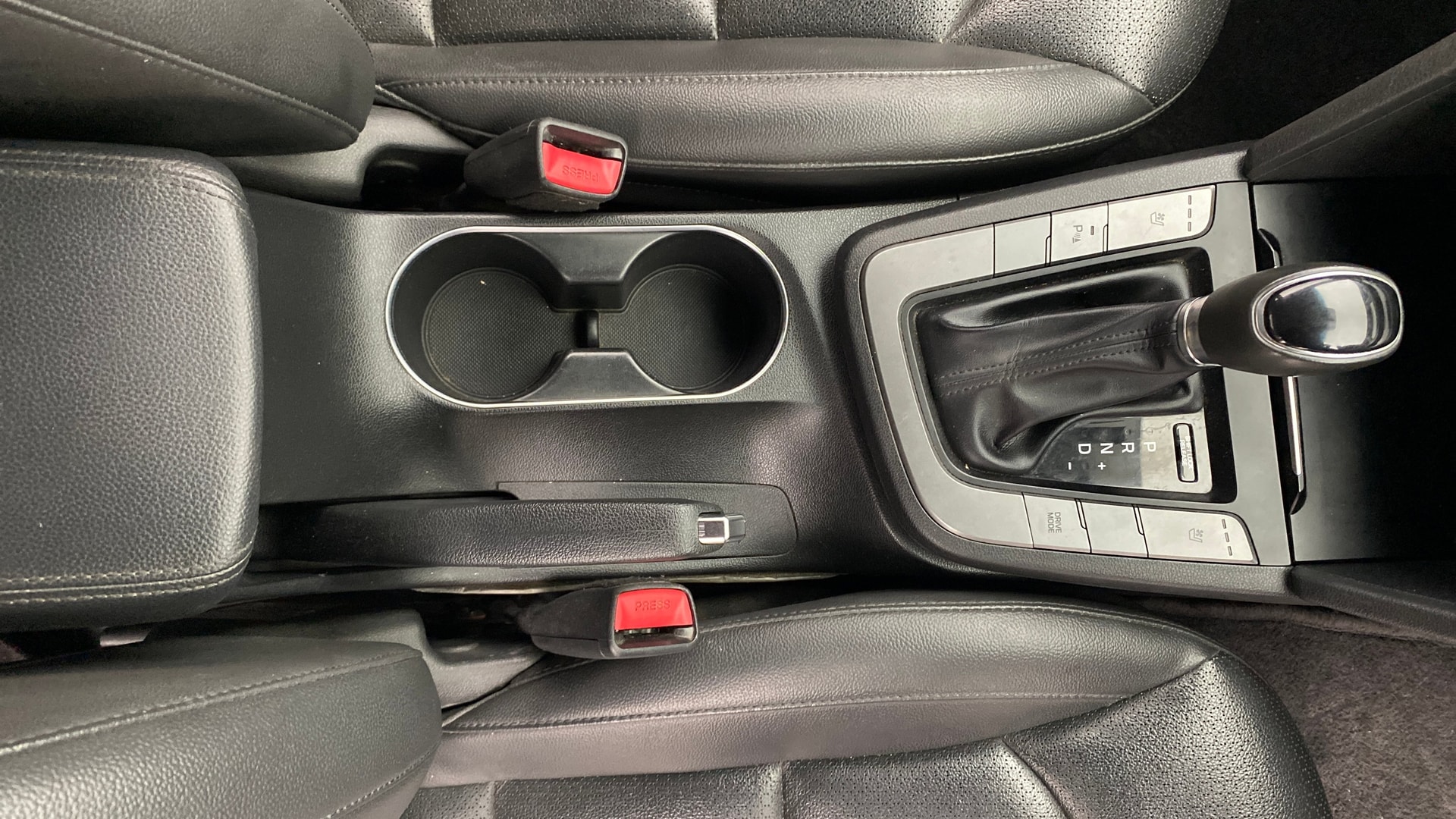 View 2019 Hyundai Elantra 1.6 CRDi S Image 41 Used 2019 Hyundai Elantra 1.6 CRDi S Image 41