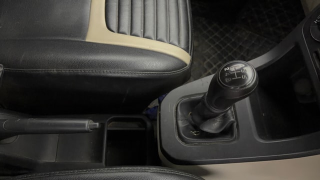View Maruti Suzuki 1000 Image 38 Used Maruti Suzuki 1000 Image 38
