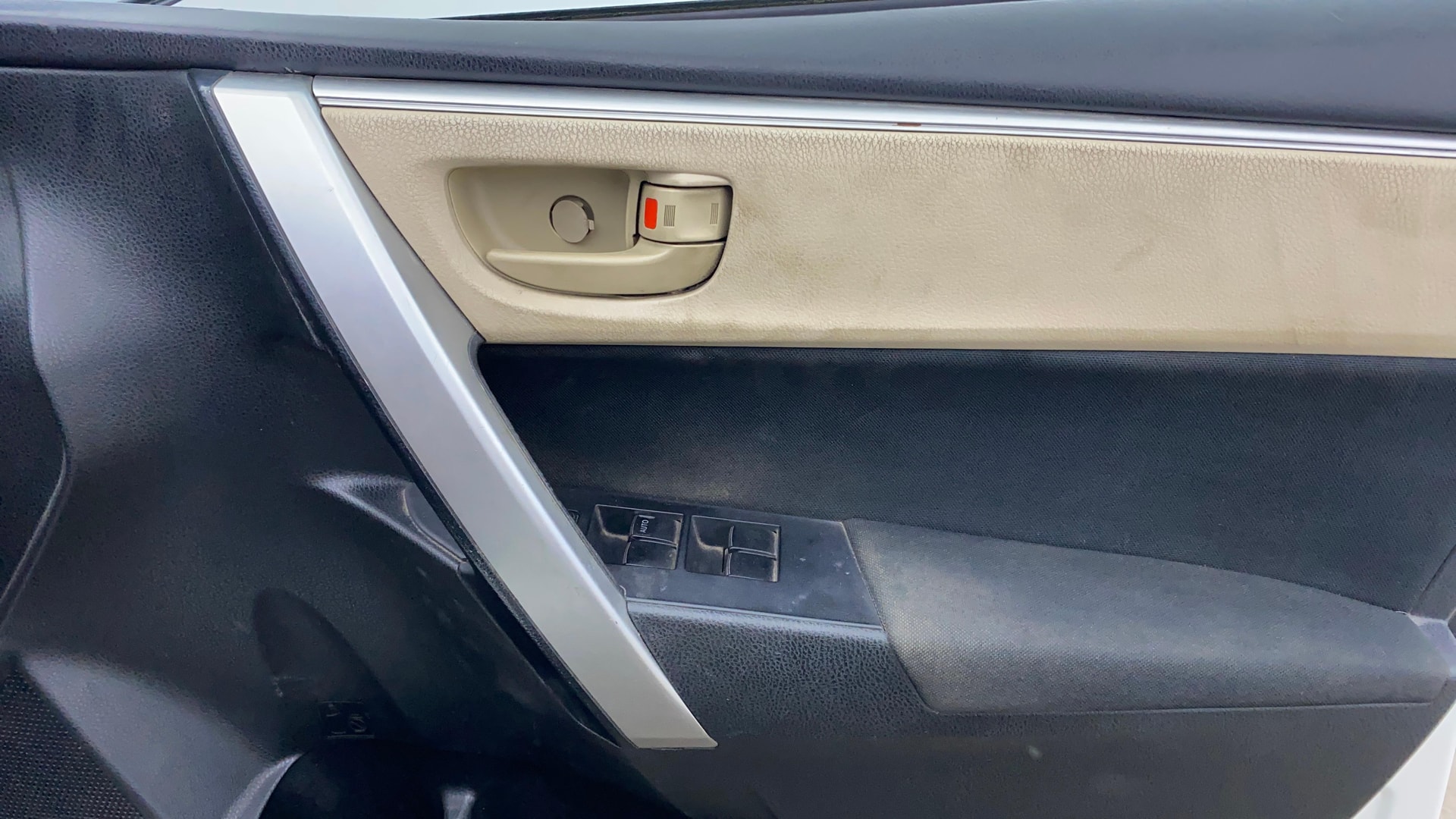 Used 2015 Toyota Corolla Altis Used 2015 Toyota Corolla Altis