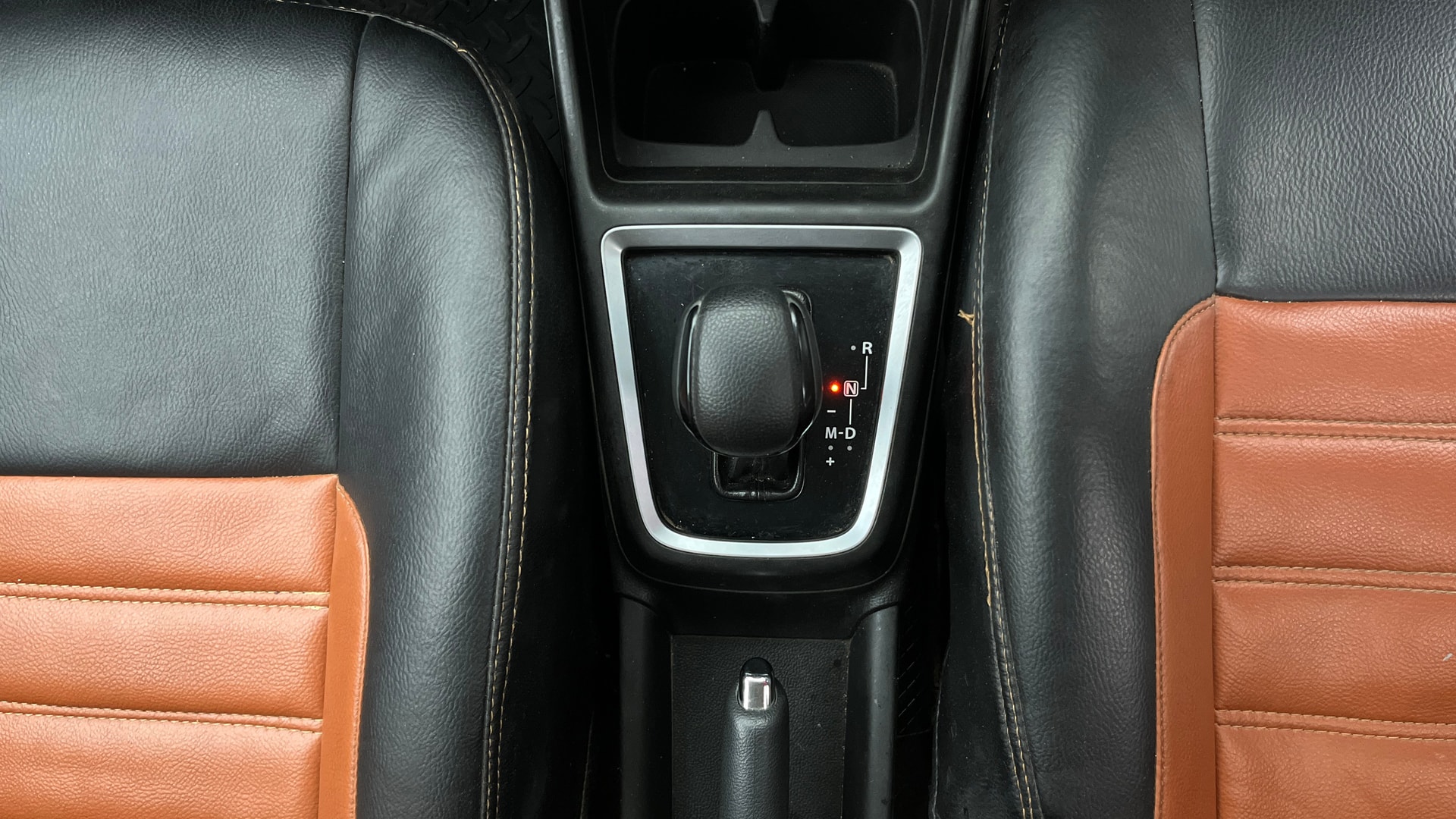 View 2018 Maruti Suzuki 1000 Base Variant Image 41 Used 2018 Maruti Suzuki 1000 Base Variant Image 41