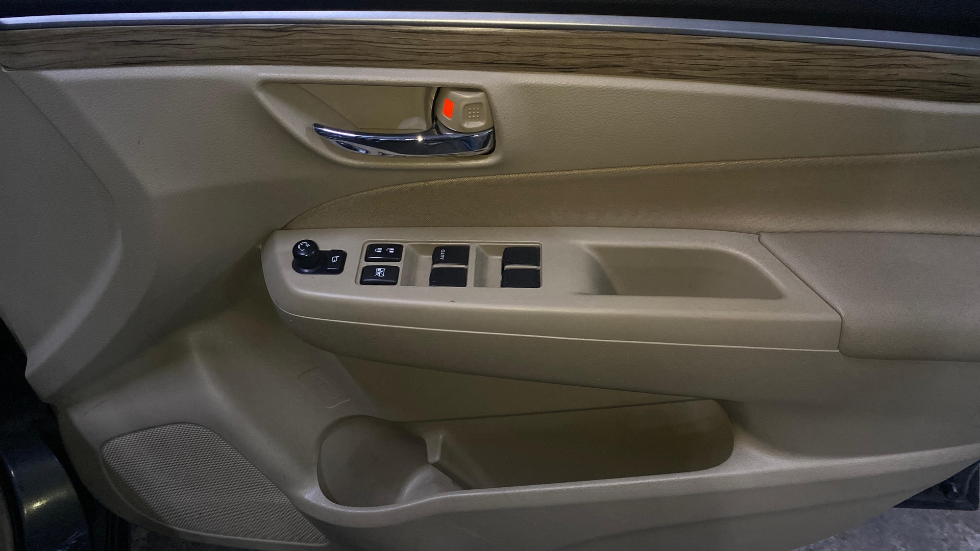 View 2023 Maruti Suzuki 1000 Base Variant Image 34 Used 2023 Maruti Suzuki 1000 Base Variant Image 34