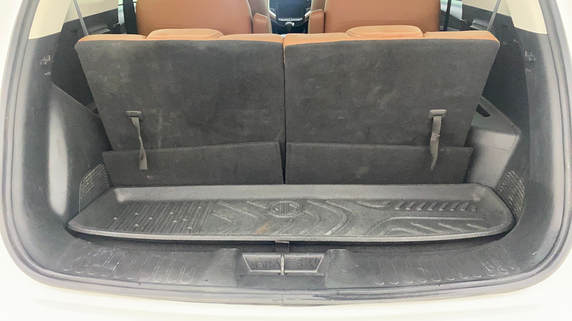 View 2022 MG Hector Plus Sharp CVT Petrol Image 7 Used 2022 MG Hector Plus Sharp CVT Petrol Image 7