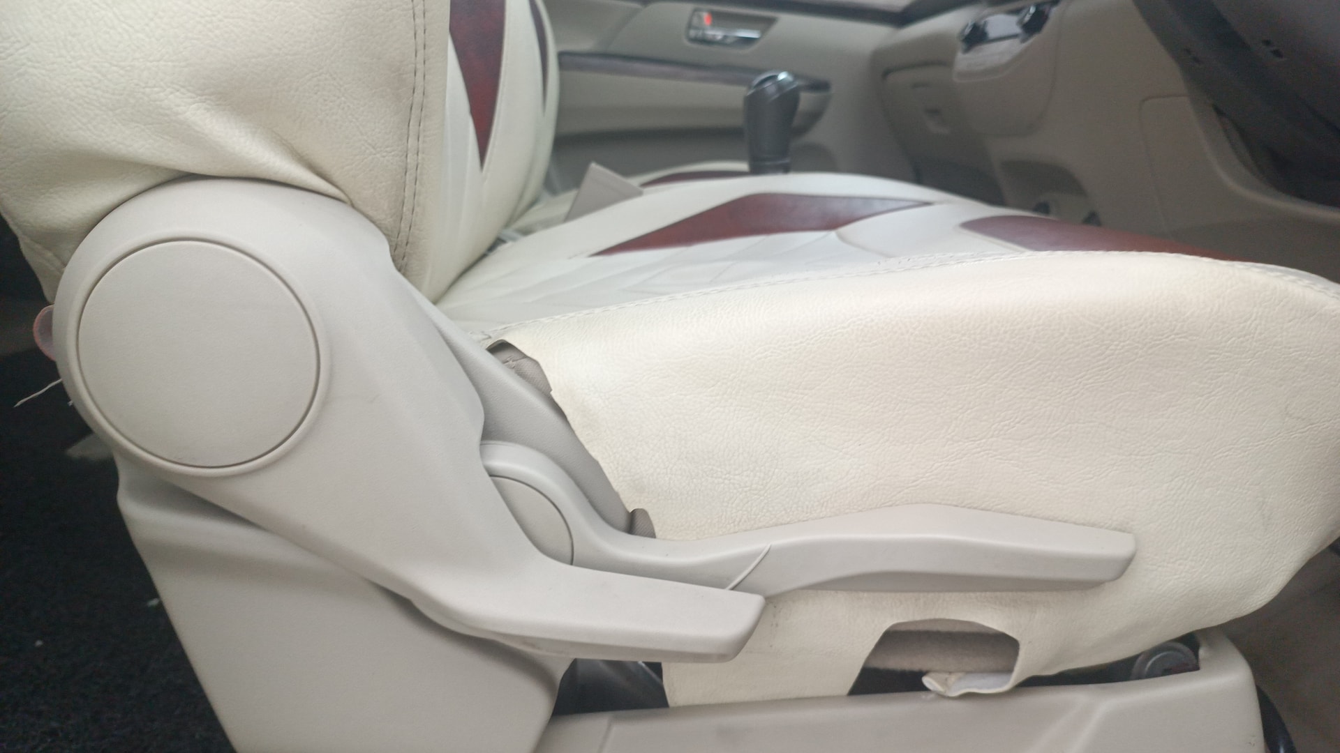 View 2019 Maruti Suzuki 1000 Base Variant Image 11 Used 2019 Maruti Suzuki 1000 Base Variant Image 11