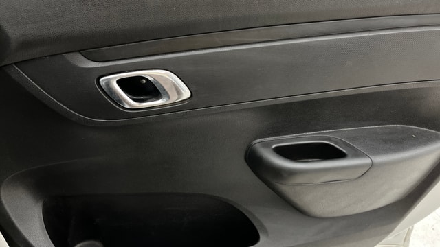 View Renault Kwid Image 33 Used Renault Kwid Image 33