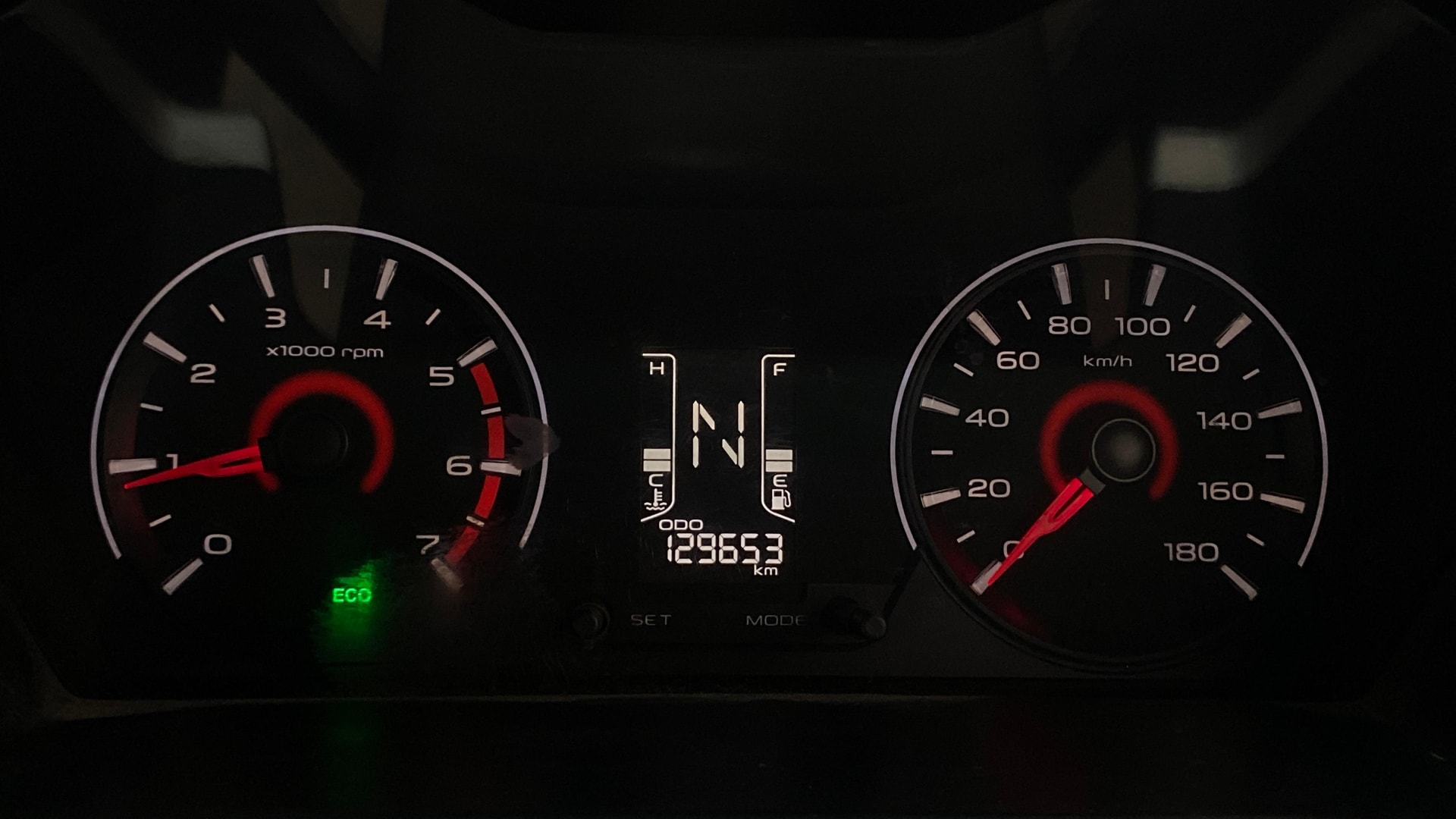 View 2016 Mahindra KUV100 K8 Diesel 6 Seater BS IV Image 34 Used 2016 Mahindra KUV100 K8 Diesel 6 Seater BS IV Image 34