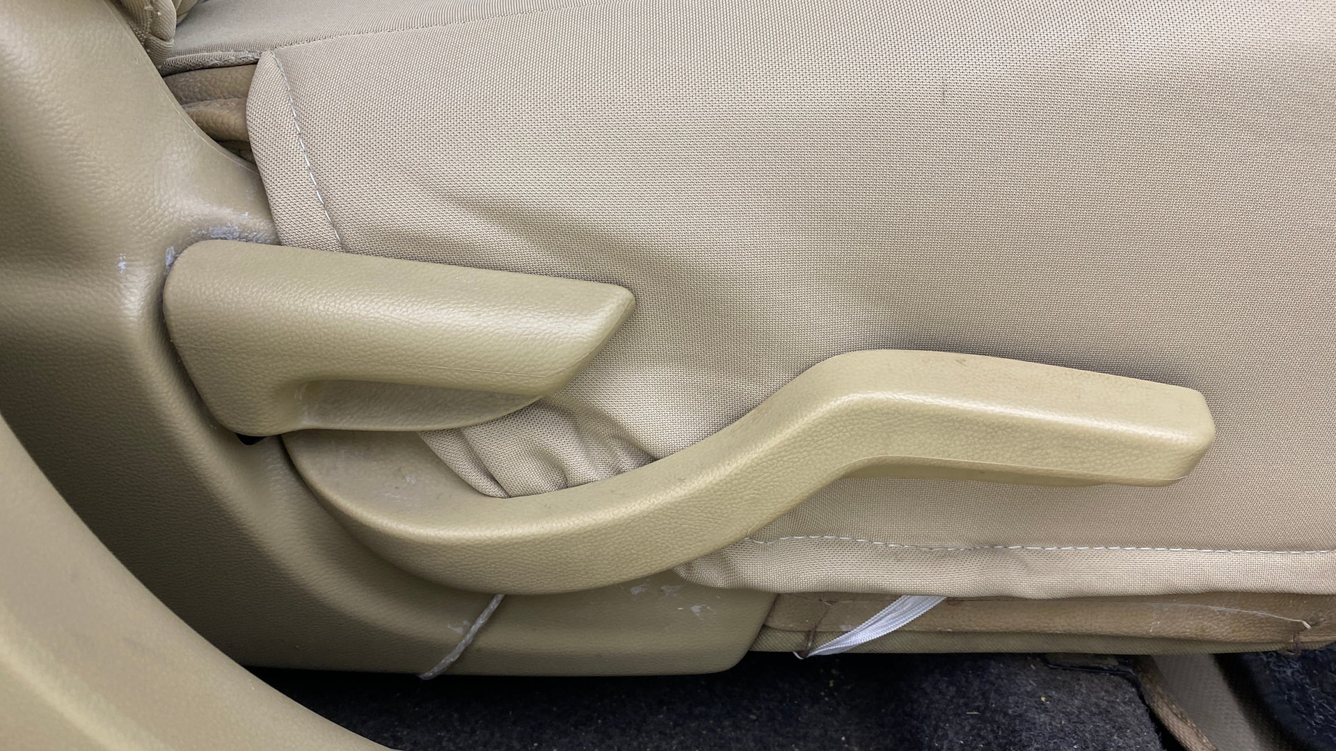 View 2014 Honda Amaze E MT Petrol BS IV Image 18 Used 2014 Honda Amaze E MT Petrol BS IV Image 18