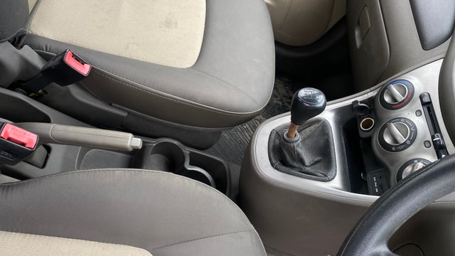 View Hyundai i10 Image 37 Used Hyundai i10 Image 37