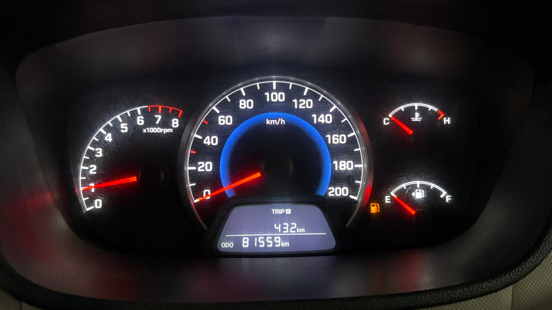 View 2014 Hyundai Grand i10 1.2 Asta Petrol Image 35 Used 2014 Hyundai Grand i10 1.2 Asta Petrol Image 35