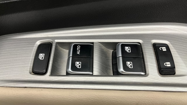 View MG Hector Image 35 Used MG Hector Image 35