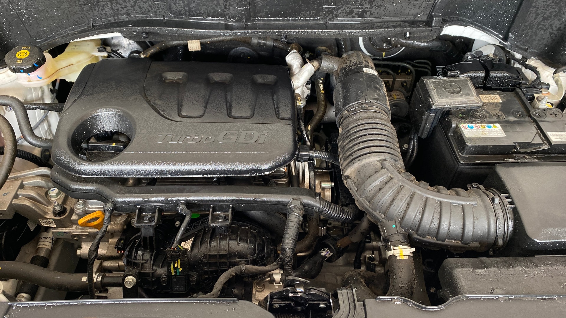 View 2025 Kia Syros HTX Plus (O) DCT Petrol Image 43 Used 2025 Kia Syros HTX Plus (O) DCT Petrol Image 43