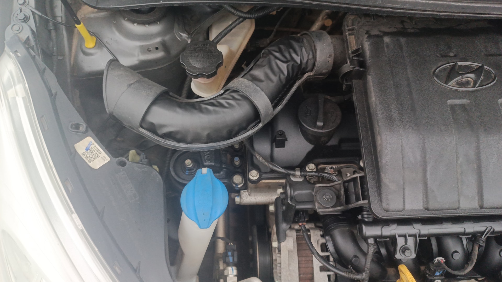 View 2020 Hyundai Grand i10 Sportz 1.2 Kappa Image 3 Used 2020 Hyundai Grand i10 Sportz 1.2 Kappa Image 3