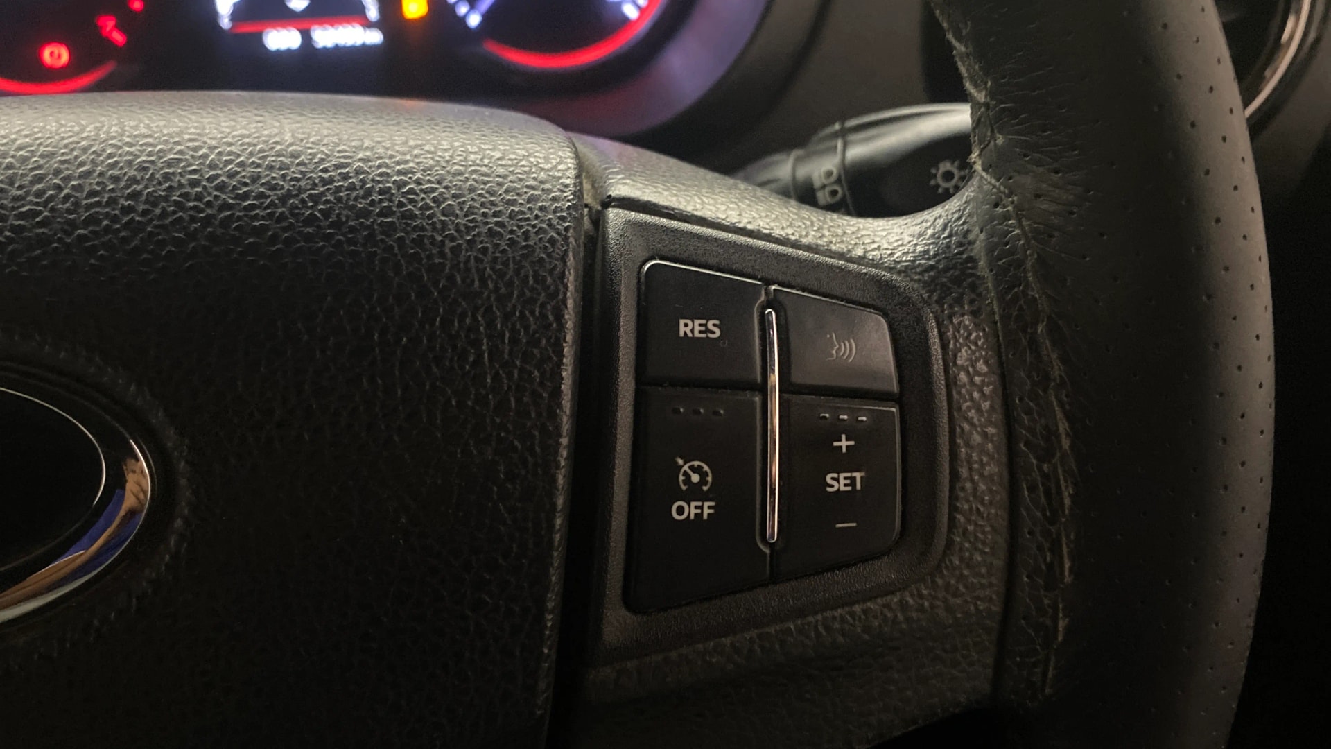 View 2021 Mahindra Thar AX Standard Manual Soft Top 6 Seater Image 3 Used 2021 Mahindra Thar AX Standard Manual Soft Top 6 Seater Image 3