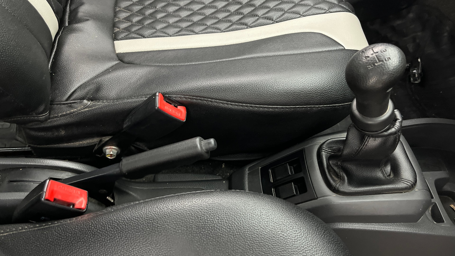 View 2017 Maruti Suzuki Alto 800 LX Image 38 Used 2017 Maruti Suzuki Alto 800 LX Image 38