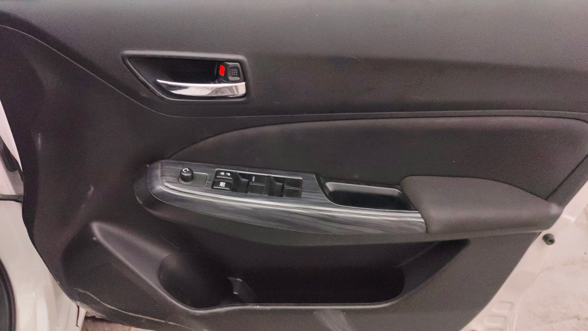 View 2022 Maruti Suzuki 1000 Base Variant Image 32 Used 2022 Maruti Suzuki 1000 Base Variant Image 32