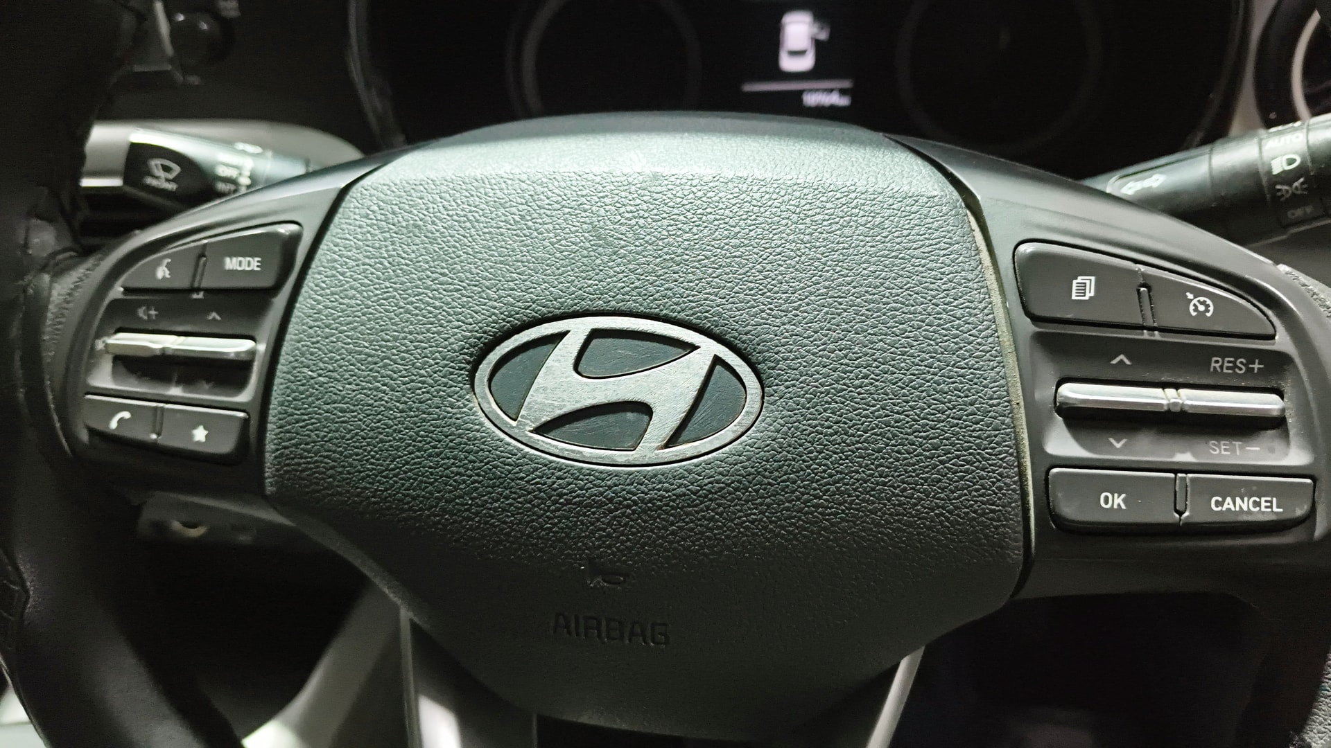 View 2023 Hyundai Grand i10 Nios Sportz Petrol AMT Image 3 Used 2023 Hyundai Grand i10 Nios Sportz Petrol AMT Image 3